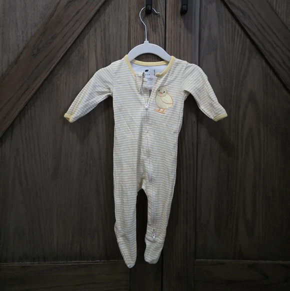 Monica + Andy Spring Duck Applique Sleeper - Picture 1 of 2